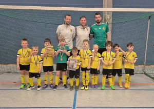 Erste Turniererfahrung unserer Bambinis in der Halle